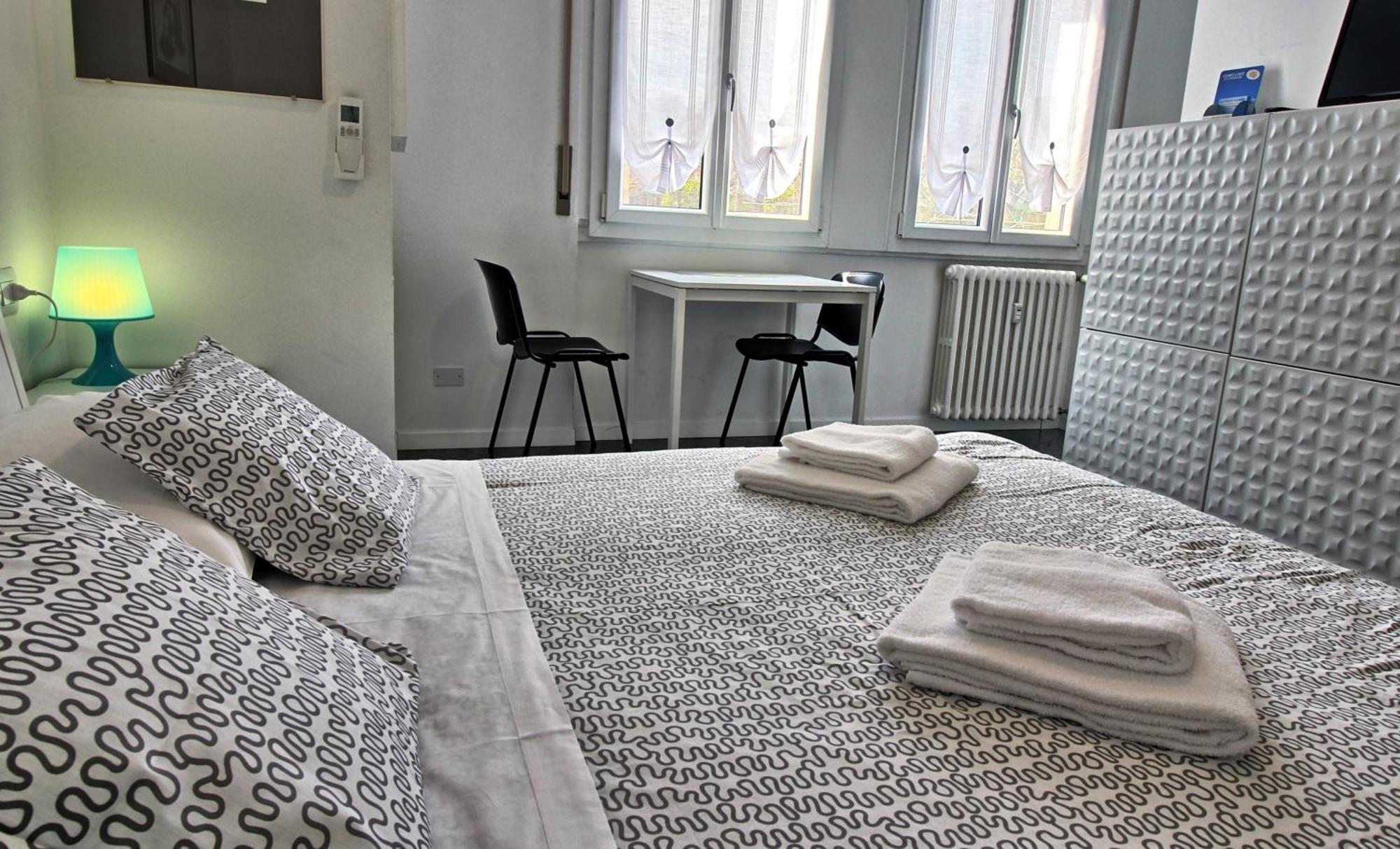 Residenza Manzoni Como Centre Exteriör bild